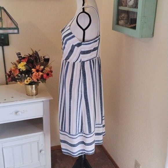 Universal Thread Cotton Sundress - Picture 4 of 11